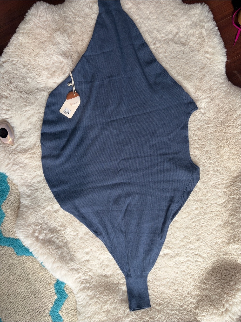 Kerisma 'Ryu' V-Neck Batwing Sweater in Stormy Blue - Size S/M - Picture 14 of 17